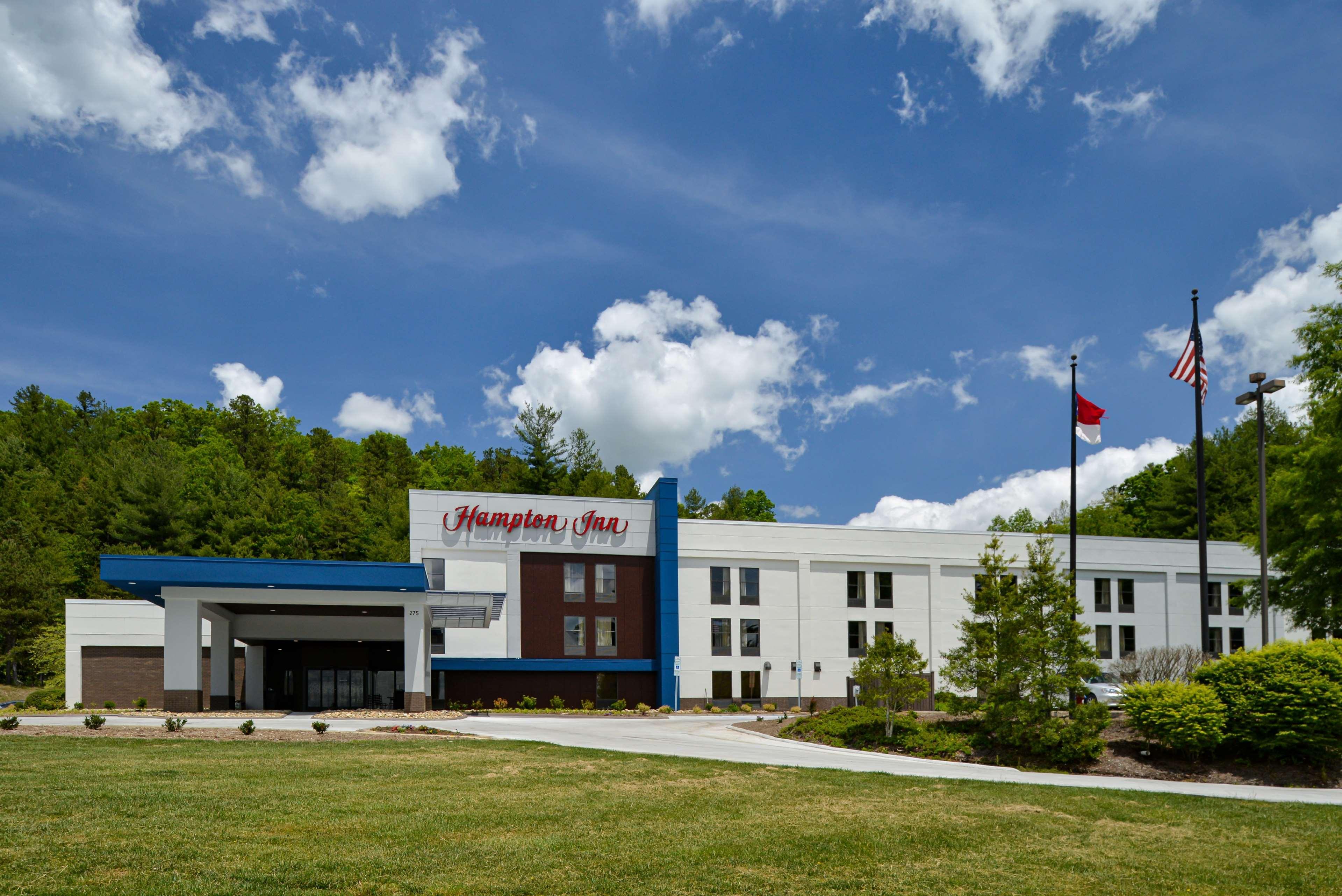 Hampton Inn Brevard Pisgah Forest Exteriör bild